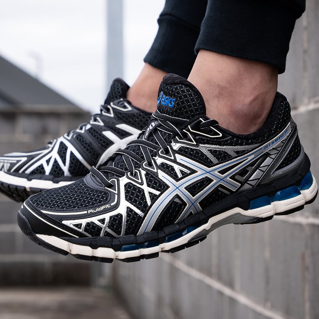 ASICS Gel-Kayano 20 Black Pure Silver 